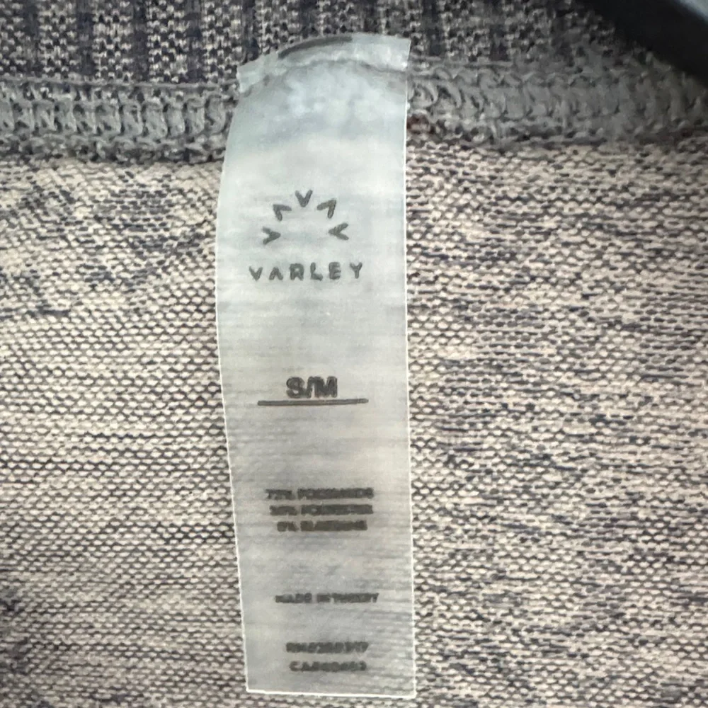 Varley Apricot/Python Snake Pattern Long Sleeve - Picture 3 of 4